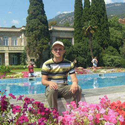 Антон Колесников