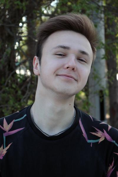 Дмитрий Никитин