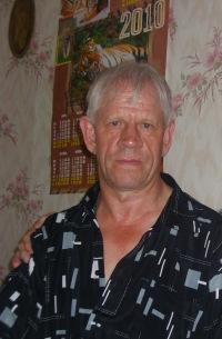 Петр Большаков