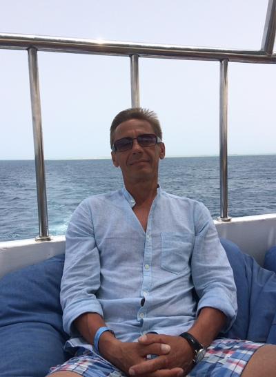 Андрей Серков