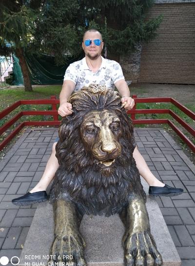 Дмитрий Вихлянцев