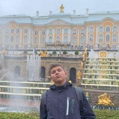 Игорь Суханов